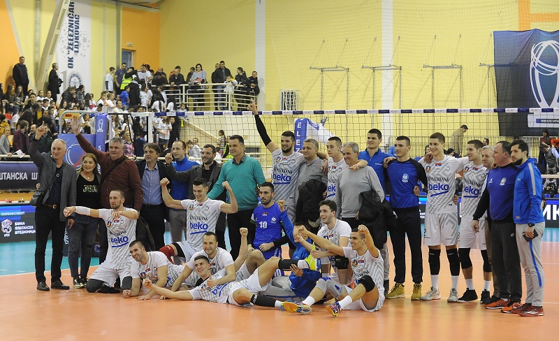 Одбојкаши Новог Пазара лако одбранили трофеј Купа